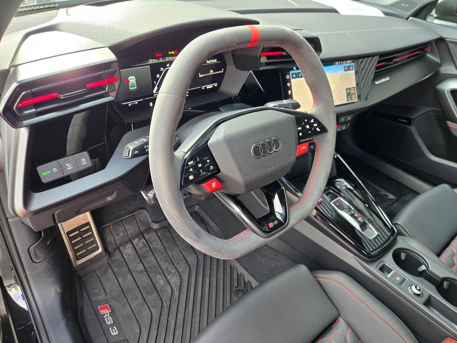 2025 Audi RS 3 2.5T — full photo 18 of 45