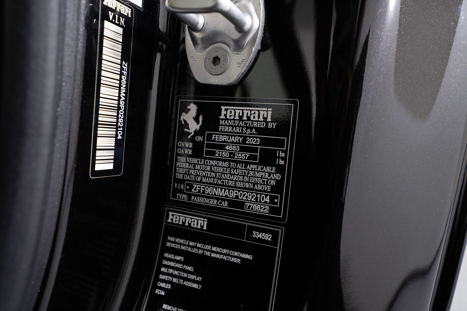 2023 Ferrari SF90 Spider — full photo 18 of 52