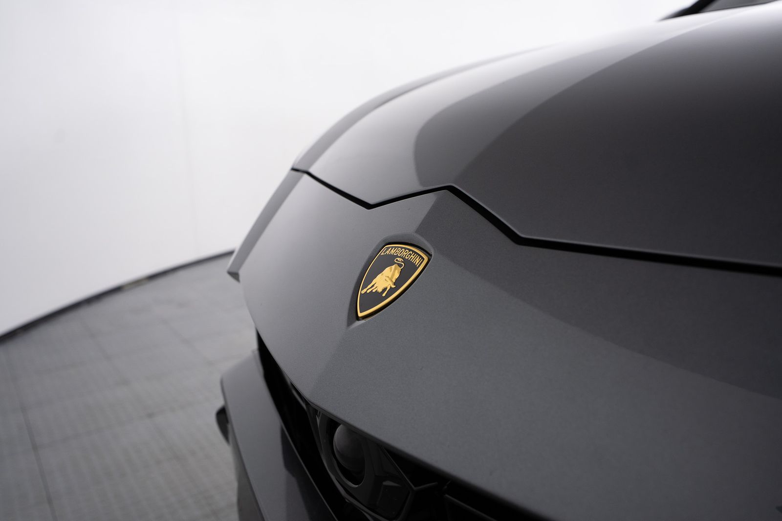 2020 Lamborghini Urus Base — full photo 12 of 53