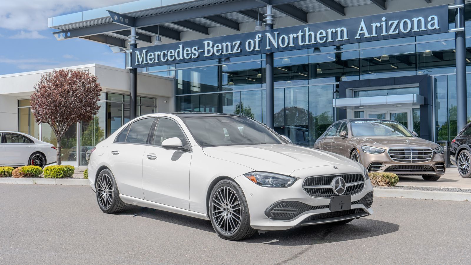 2025 Mercedes-Benz C-Class C 300 — foto completa 1 de 35