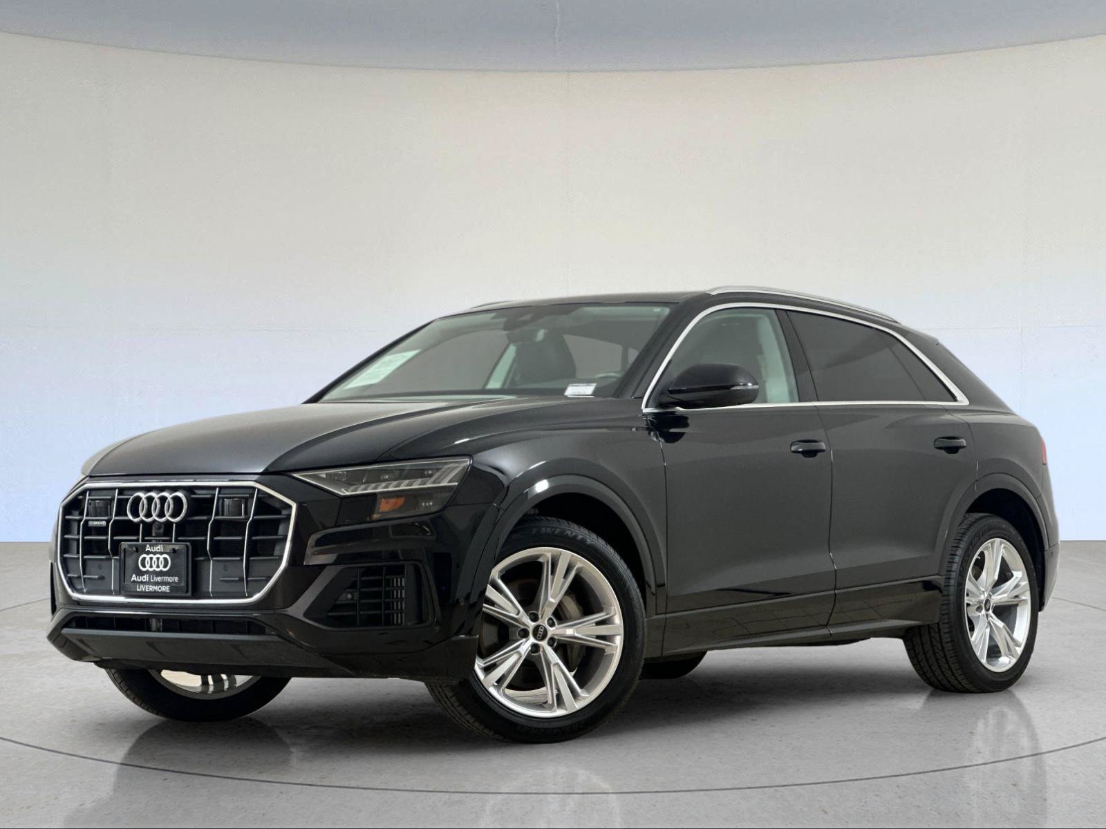 2023 Audi Q8 55 Premium — foto 1 de 26