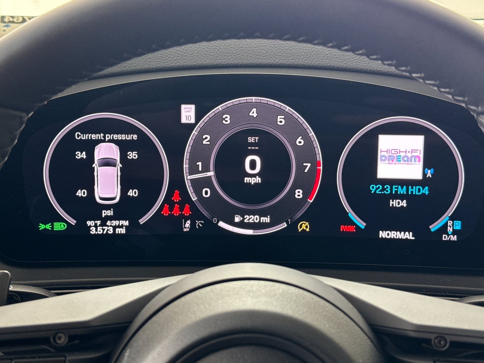 2026 Porsche Cayenne S — full photo 24 of 29