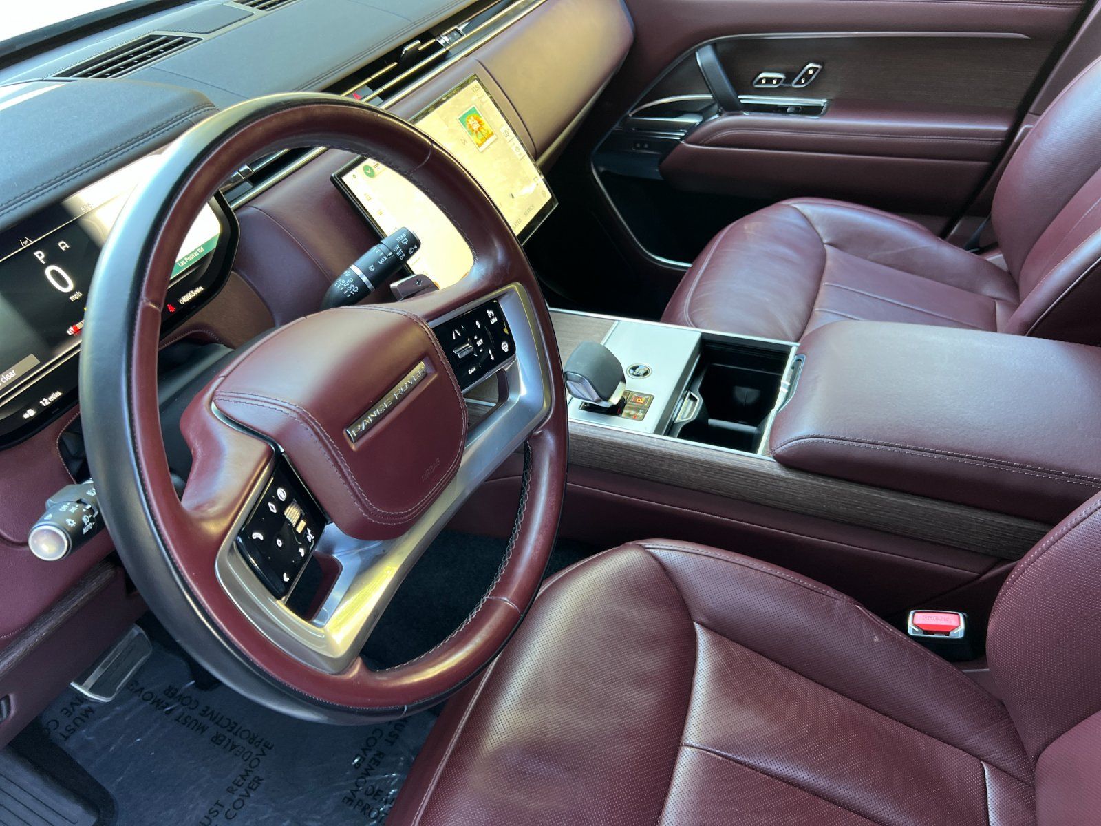 2024 Land Rover Range Rover SE — full photo 9 of 28