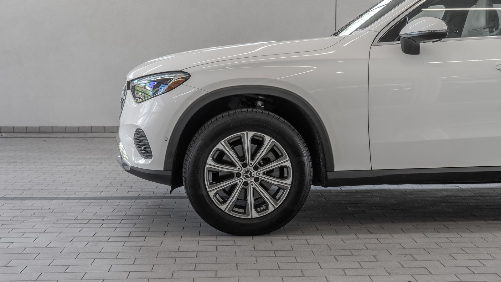 2024 Mercedes-Benz GLC GLC 300 — foto completa 4 de 33