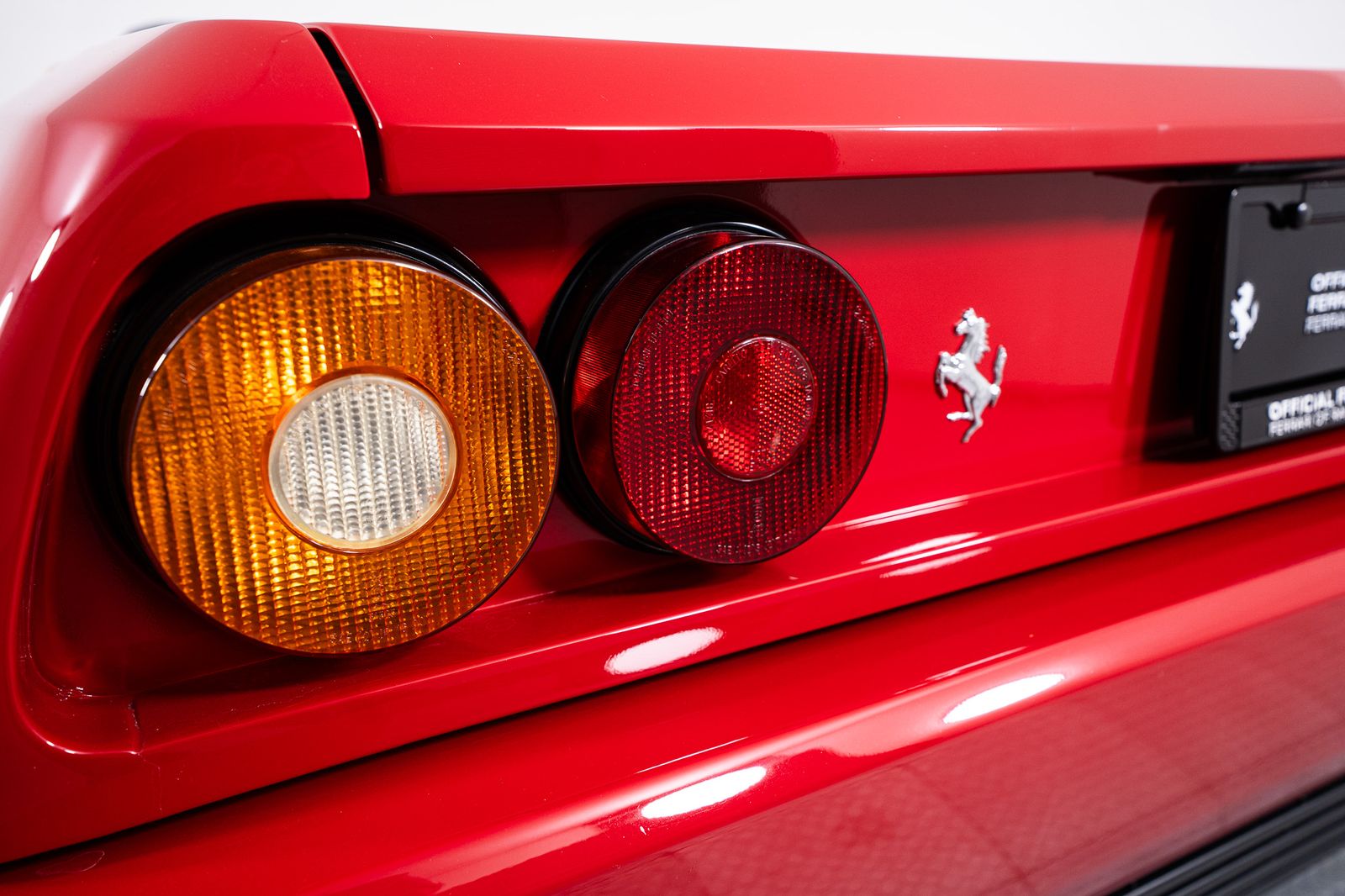1992 Ferrari Mondial T — foto completa 18 de 38