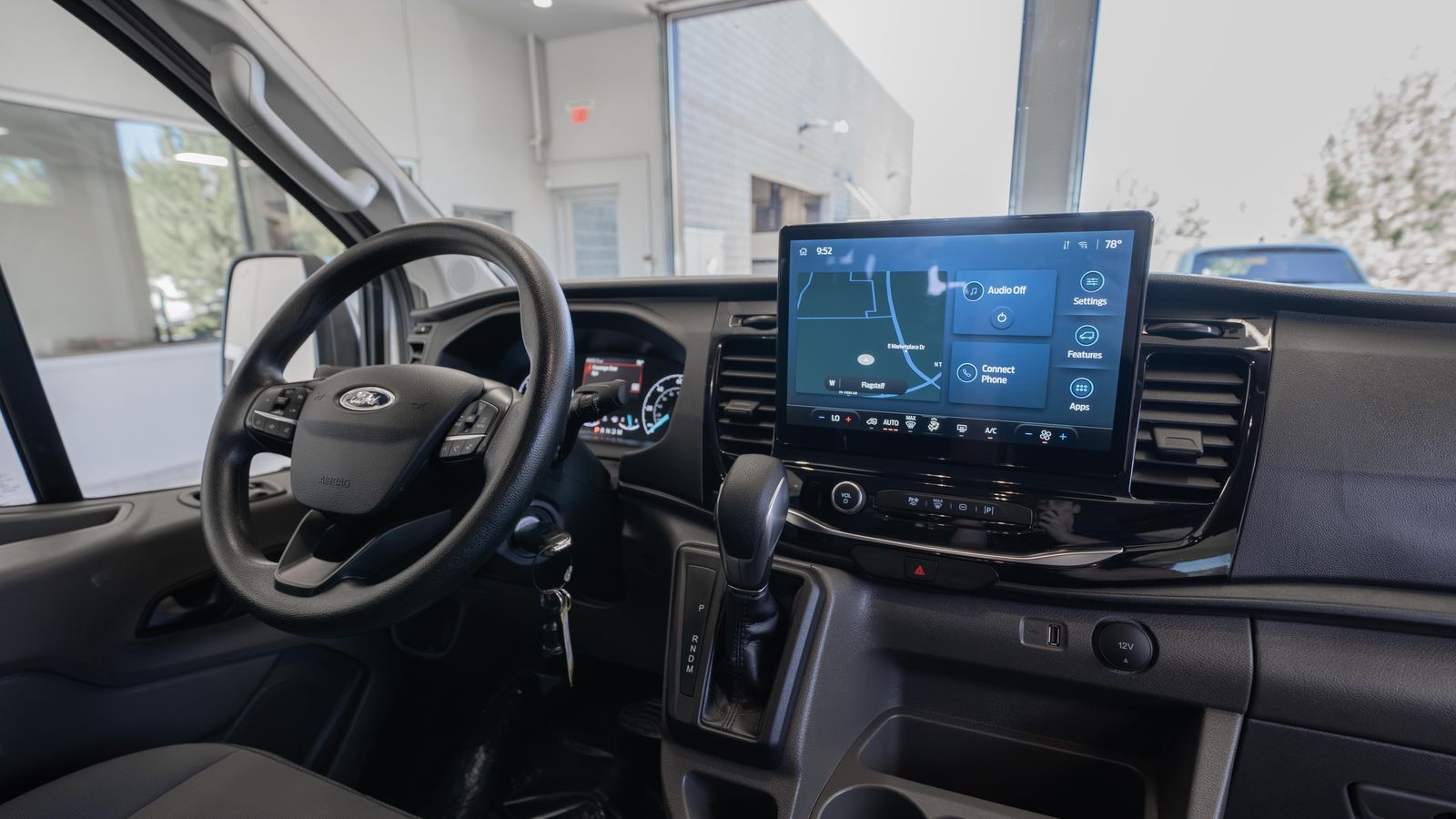 2024 Ford Transit-350 XLT — foto completa 19 de 34