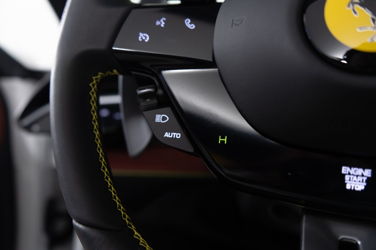 2024 Ferrari SF90 Spider — full photo 45 of 51