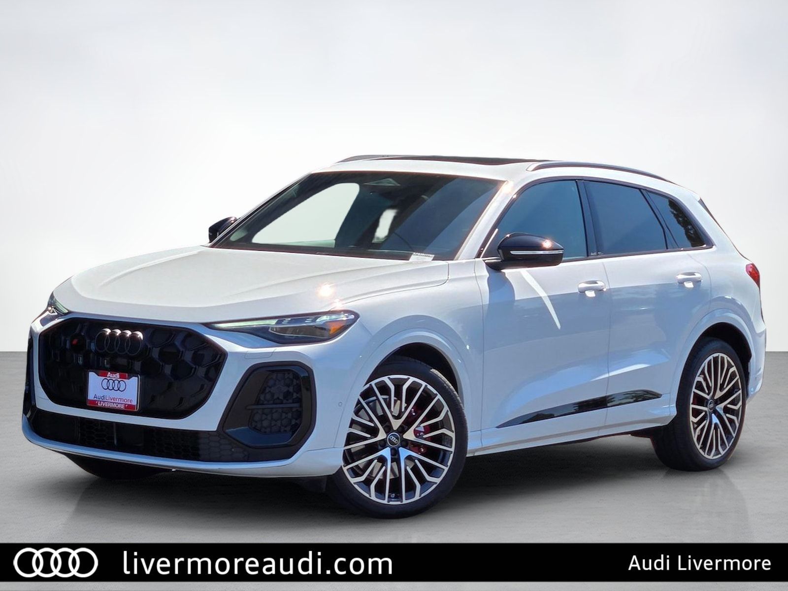 2025 Audi SQ5 3.0T Premium Plus — full photo 1 of 45