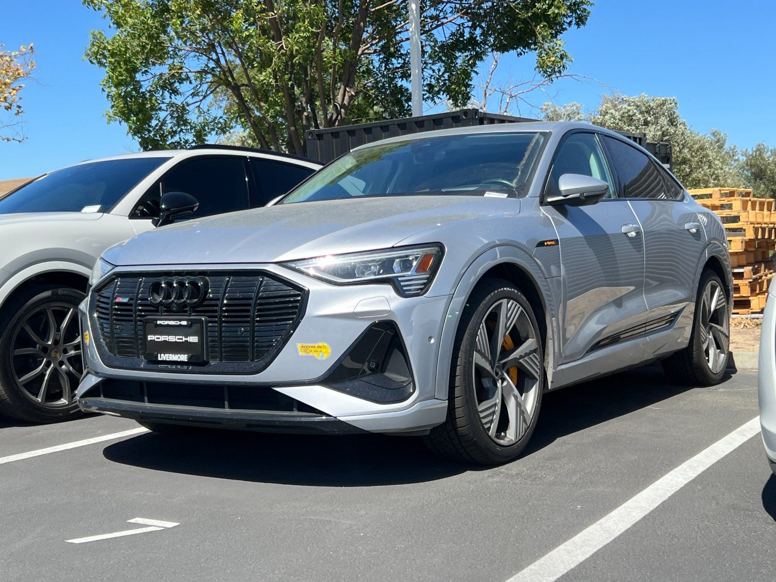 2022 Audi e-tron Sportback S line Prestige — foto completa 1 de 3