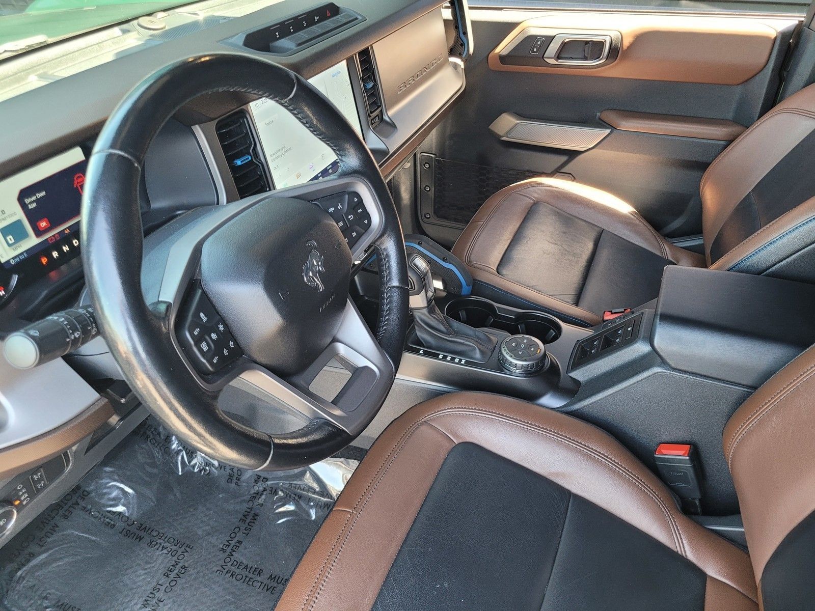 2022 Ford Bronco Outer Banks — full photo 4 of 45