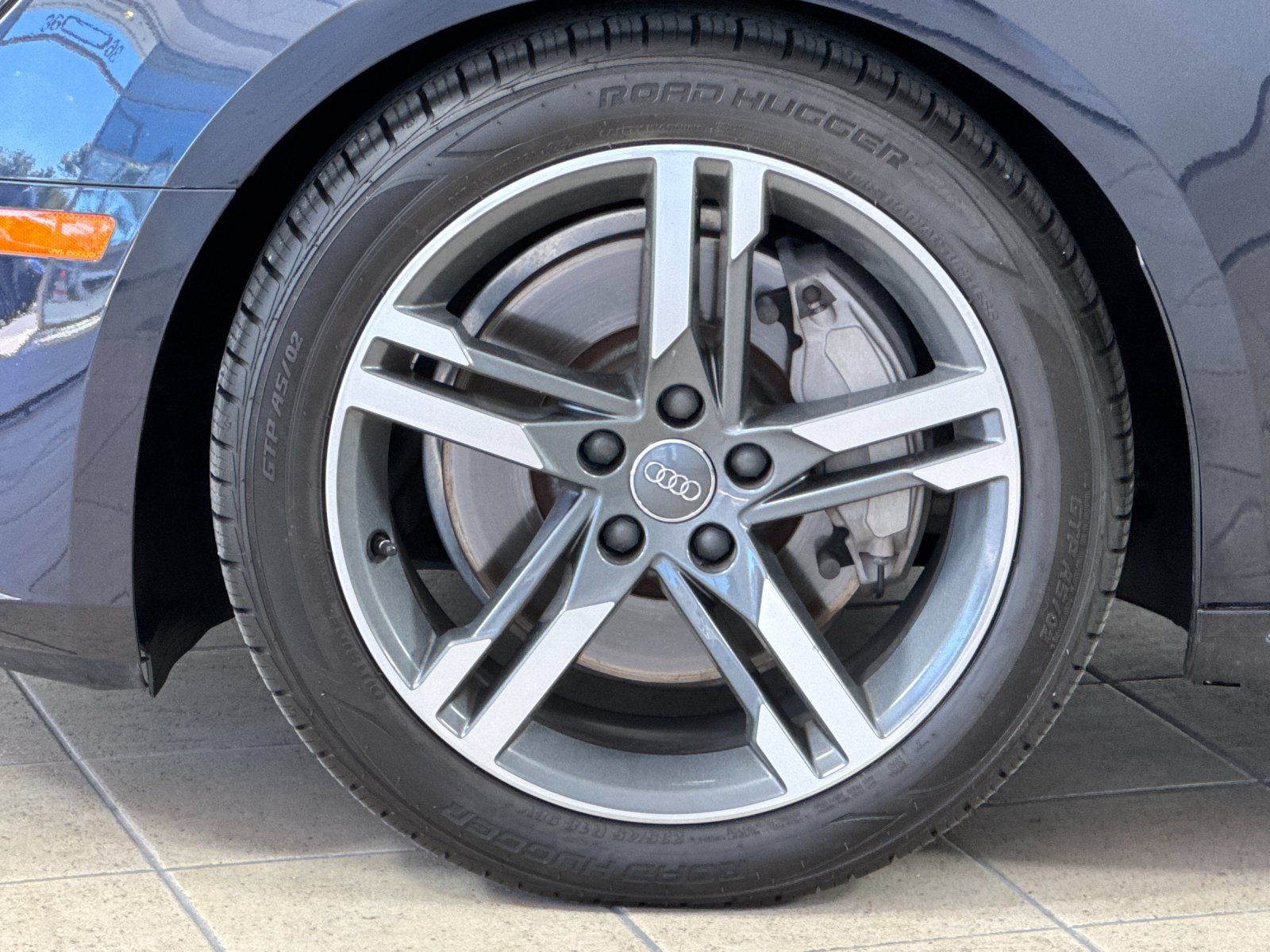 2018 Audi A4 2.0T Premium Plus — full photo 26 of 28