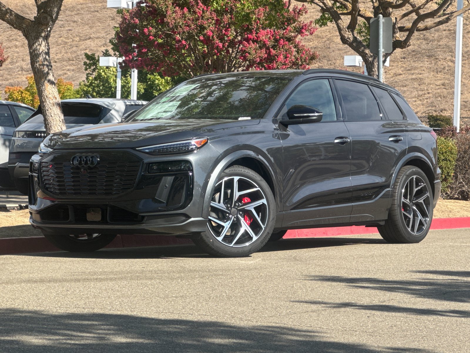 2027 Audi SQ6 e-tron Premium Plus — photo 1 of 30