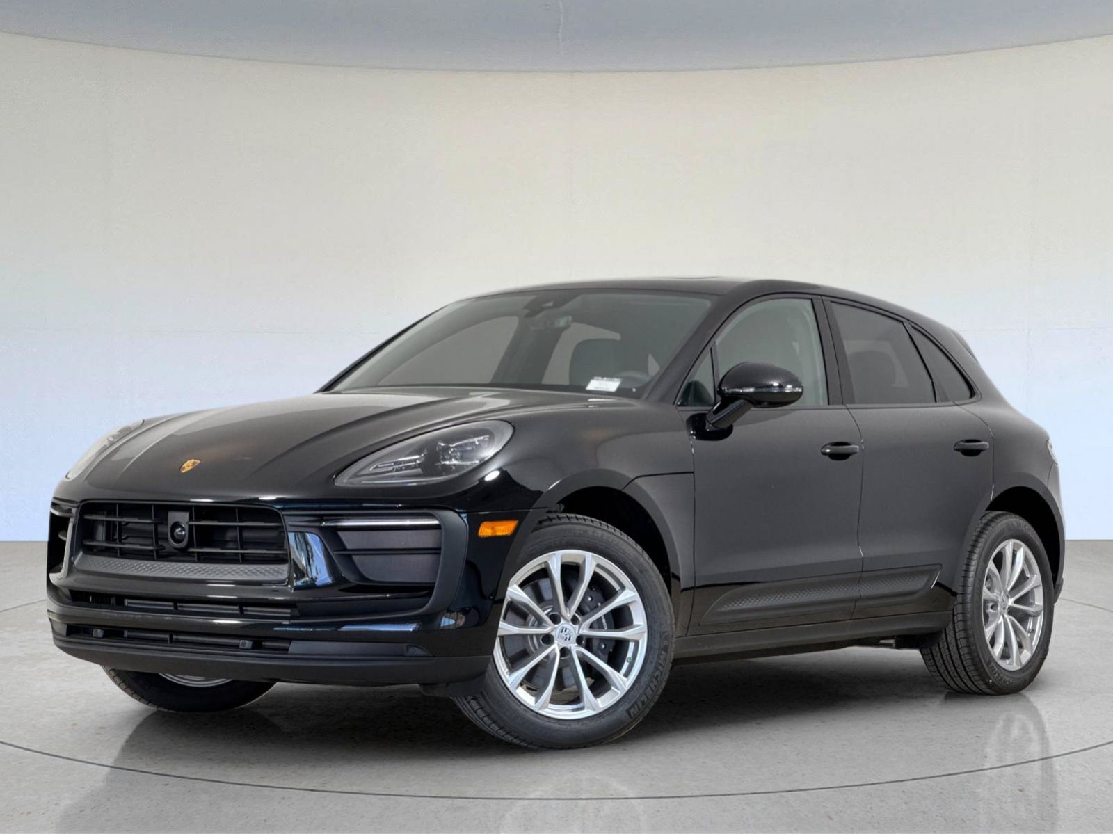 2026 Porsche Macan Base — foto 1 de 29