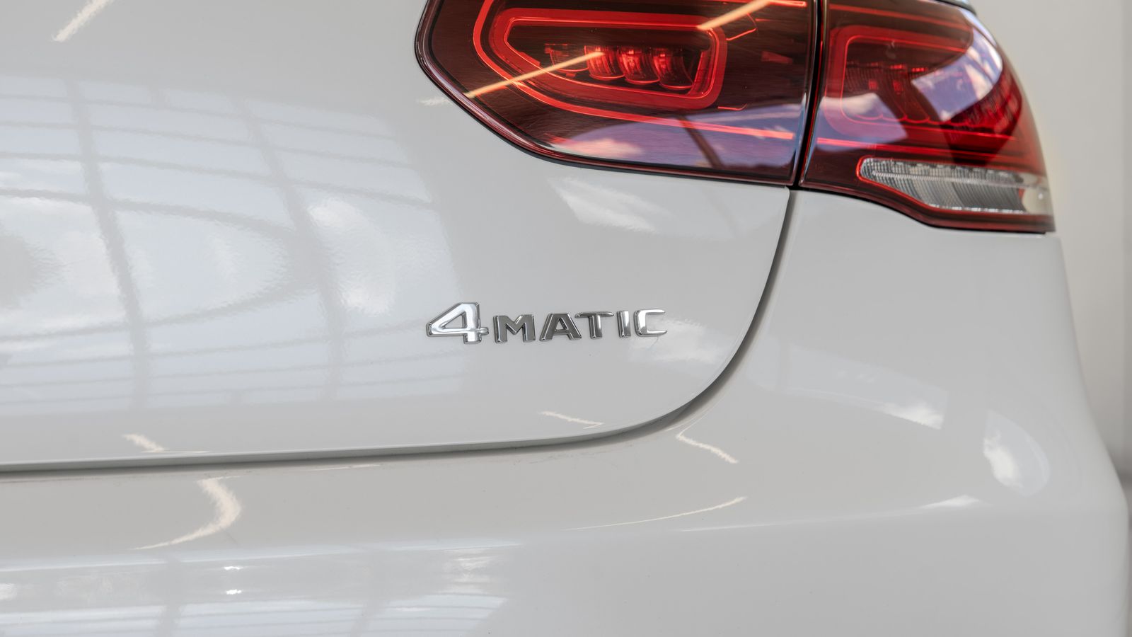 2023 Mercedes-Benz GLC GLC 300 Coupe — foto completa 24 de 35