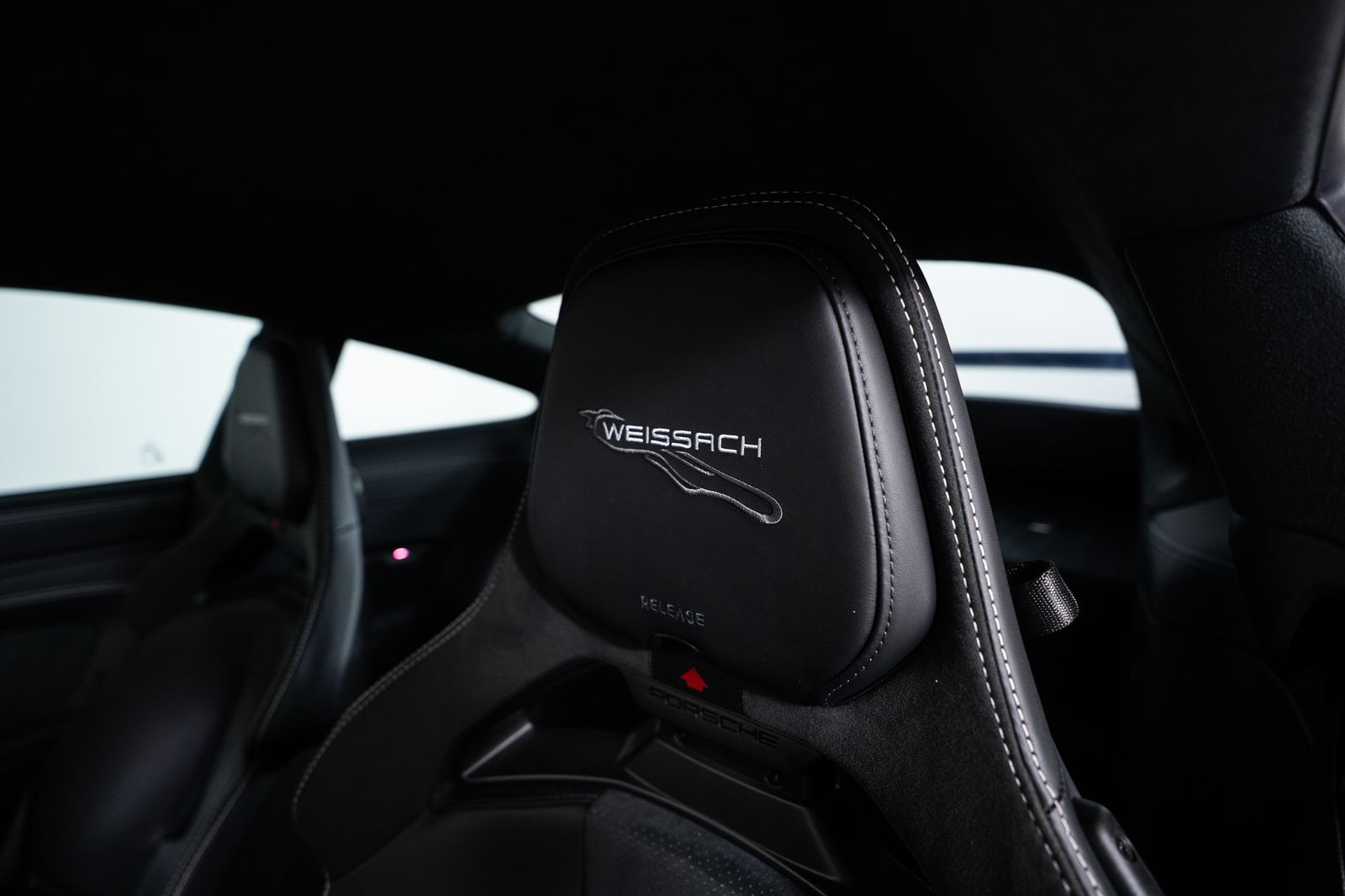 2026 Porsche 911 GT3 — full photo 40 of 42
