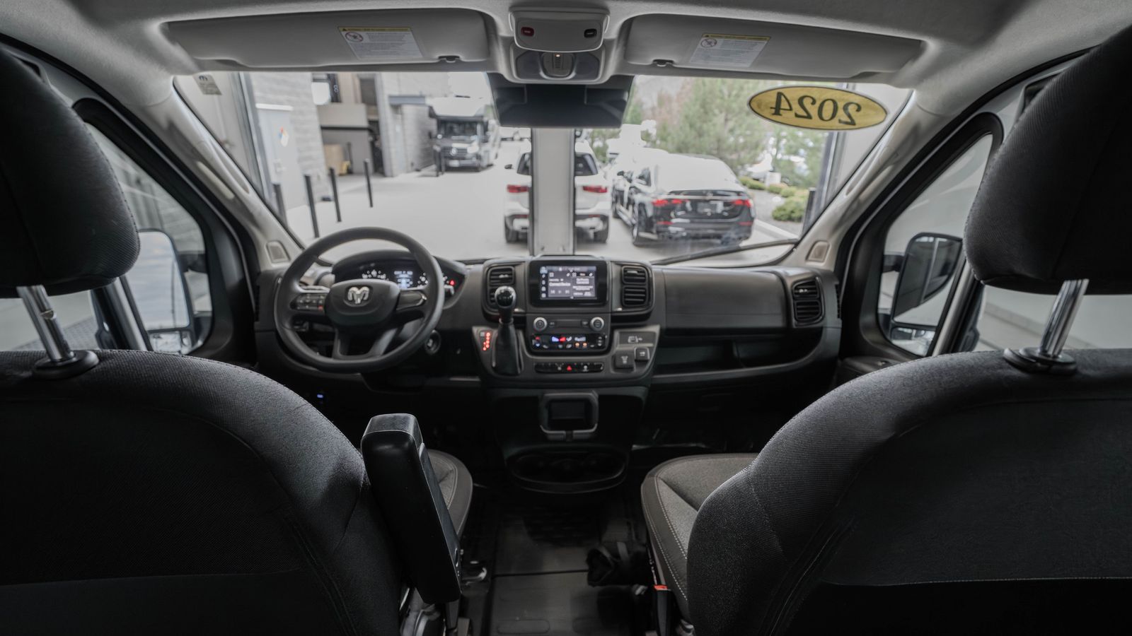 2024 Ram ProMaster 3500 High Roof — full photo 30 of 37