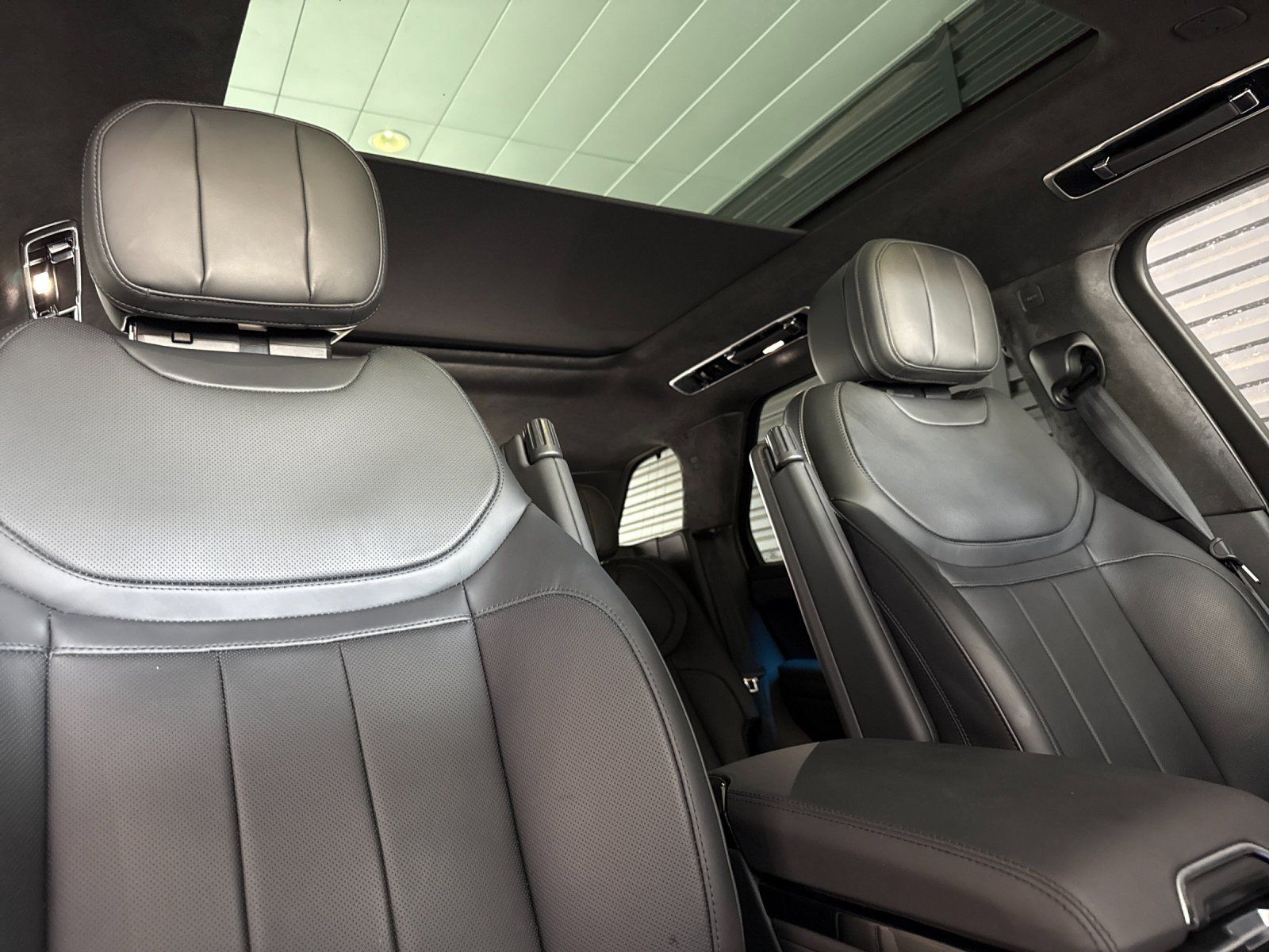 2025 Land Rover Range Rover Sport Autobiography — foto completa 16 de 29
