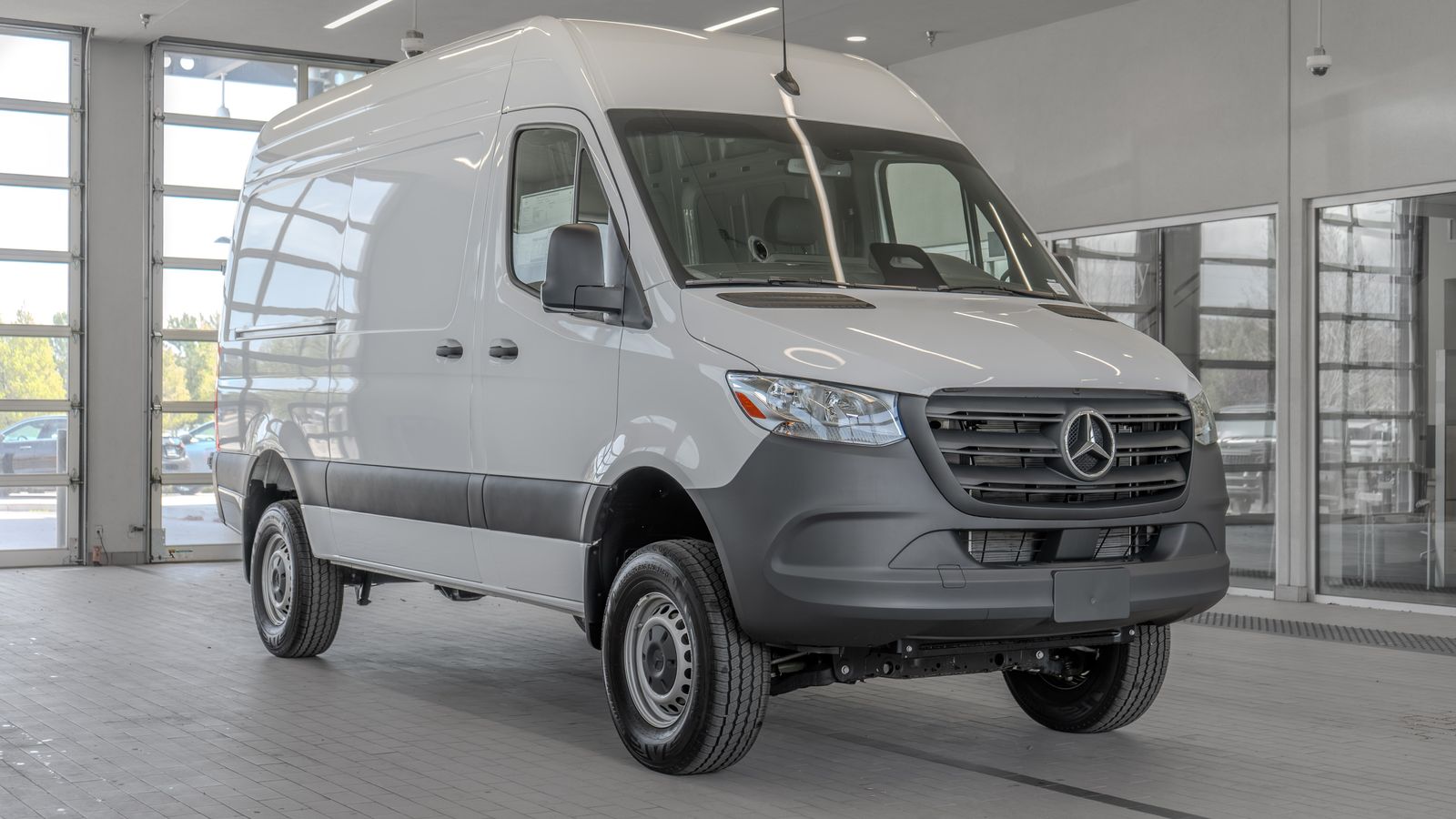 2025 Mercedes-Benz Sprinter 2500 Cargo 144 WB — full photo 21 of 35