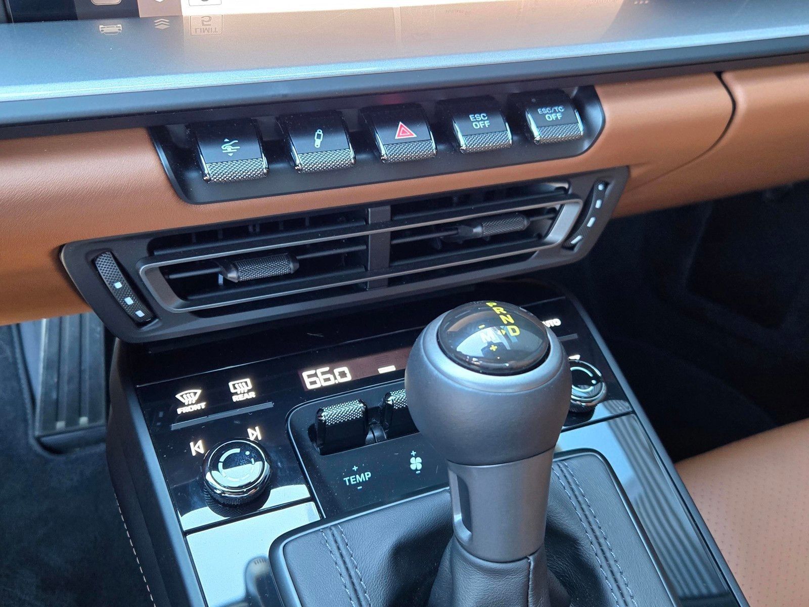 2023 Porsche 911 GT3 — full photo 21 of 27