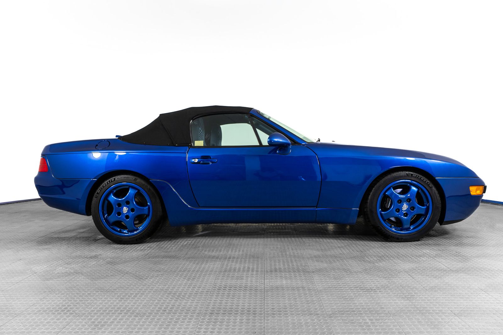 1992 Porsche 968 — full photo 10 of 57