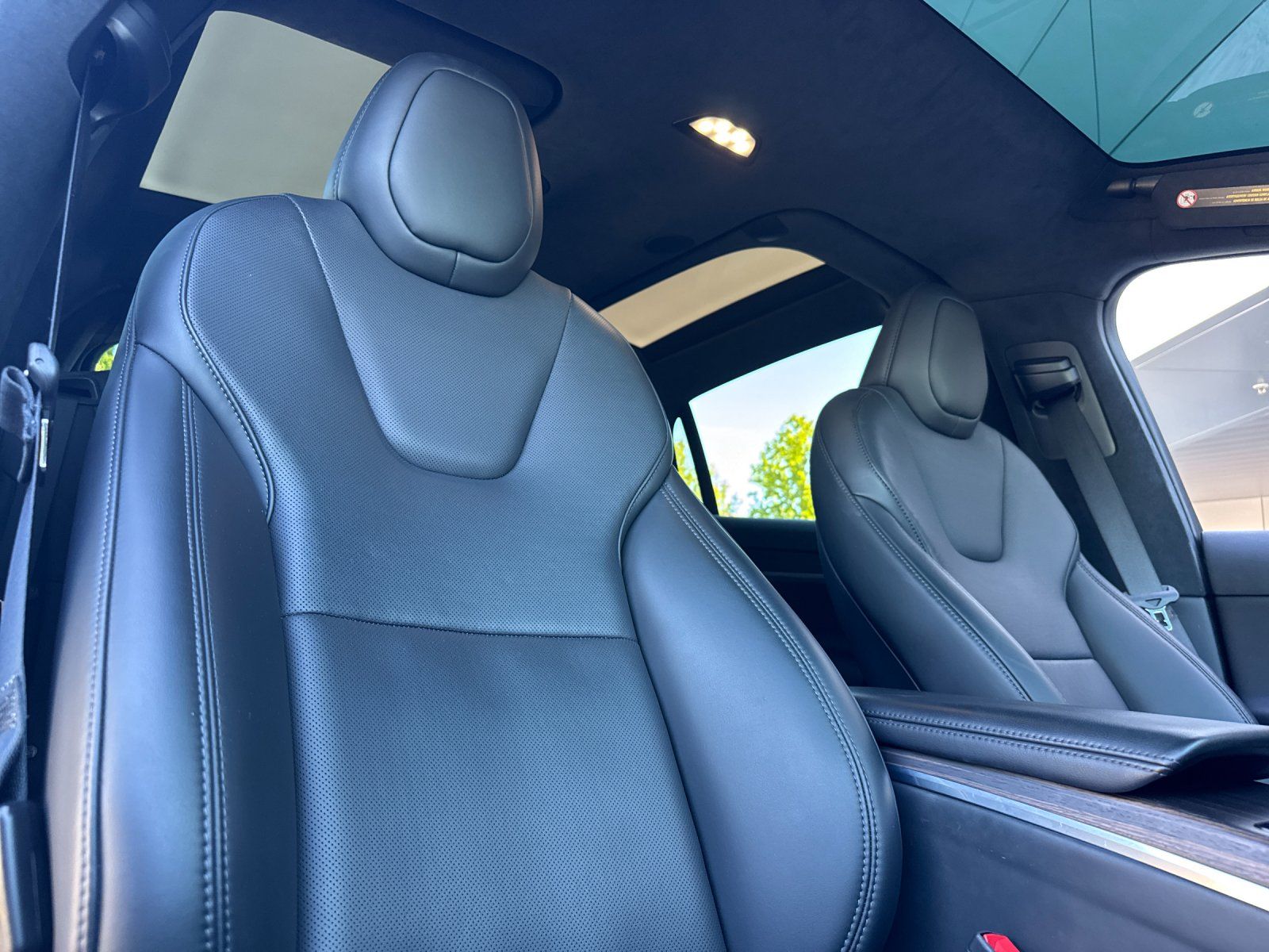 2024 Tesla Model X Base — full photo 18 of 30
