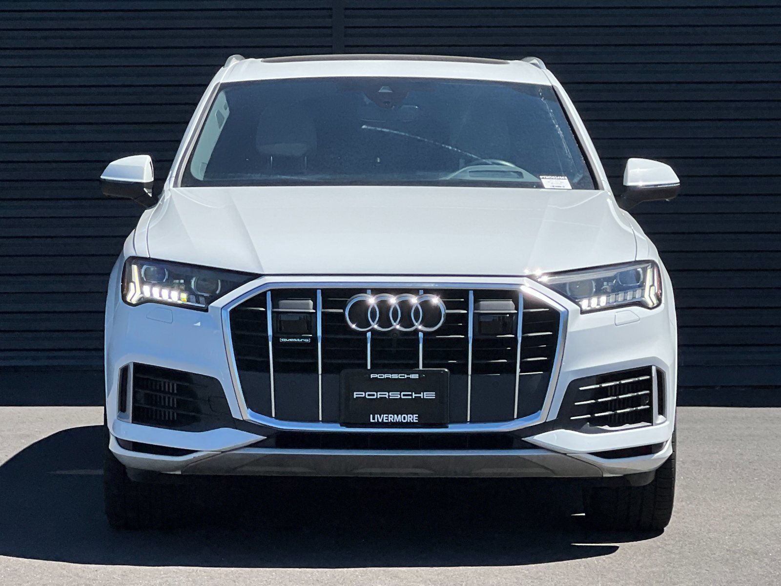 2021 Audi Q7 55 Prestige — full photo 11 of 30