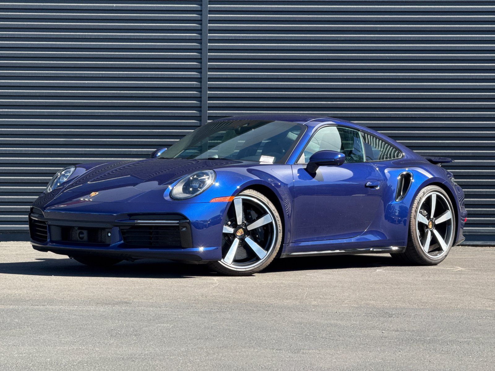 2025 Porsche 911 Turbo S — foto completa 1 de 29