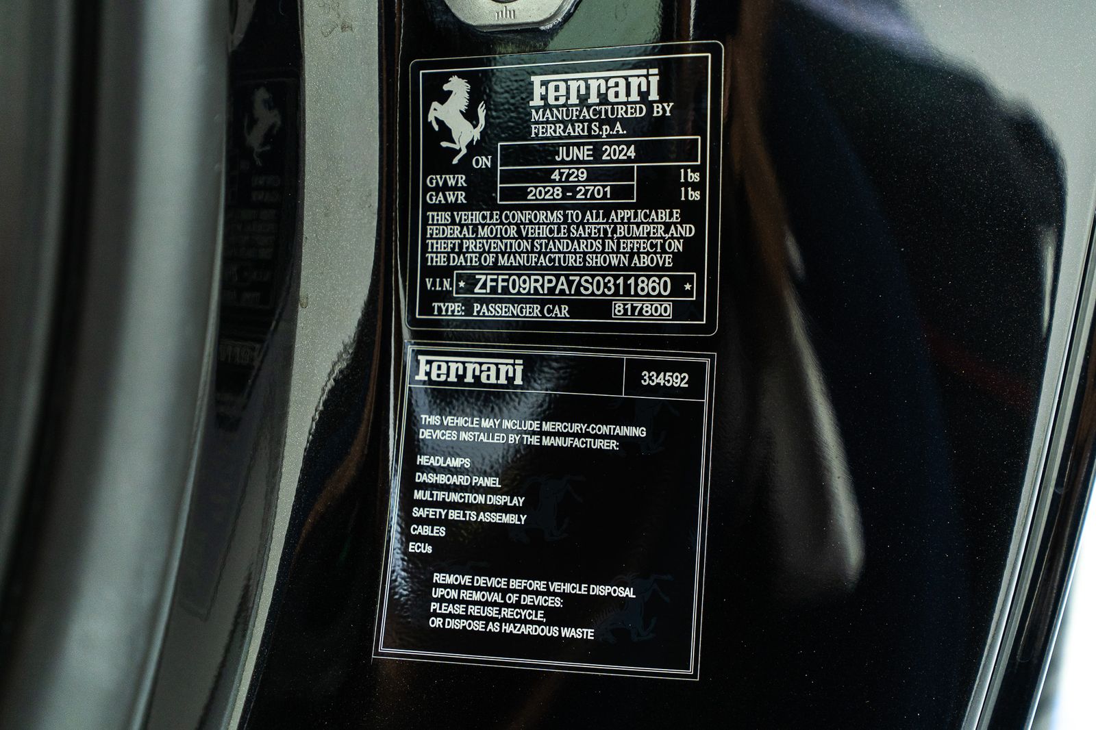 2025 Ferrari Roma Spider — full photo 9 of 41