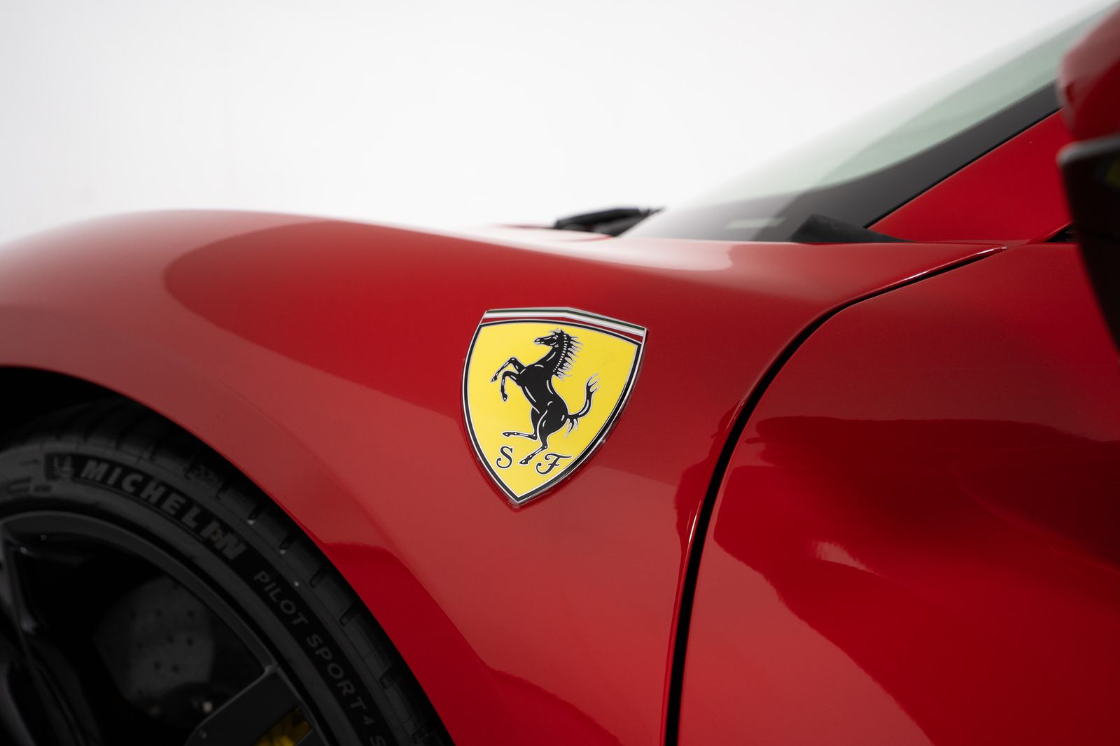 2025 Ferrari 296 GTS — full photo 10 of 43
