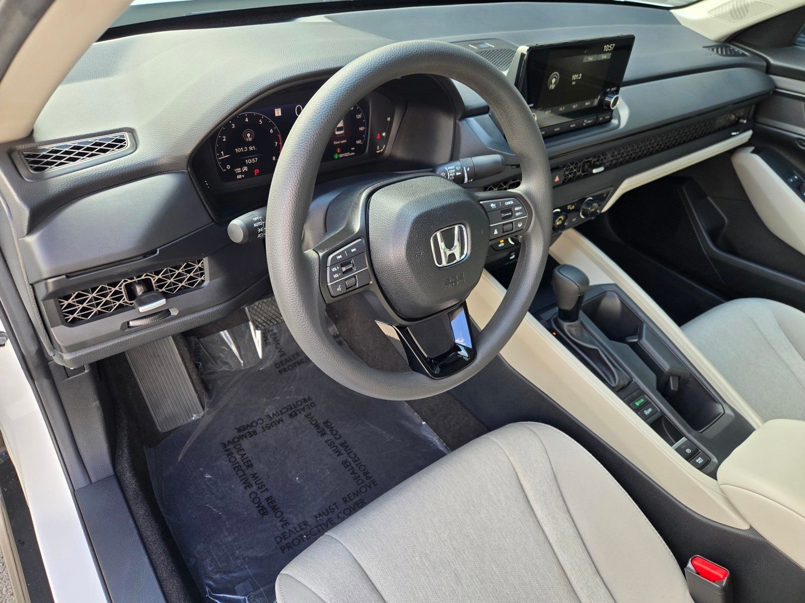 2025 Honda Accord SE — full photo 19 of 28