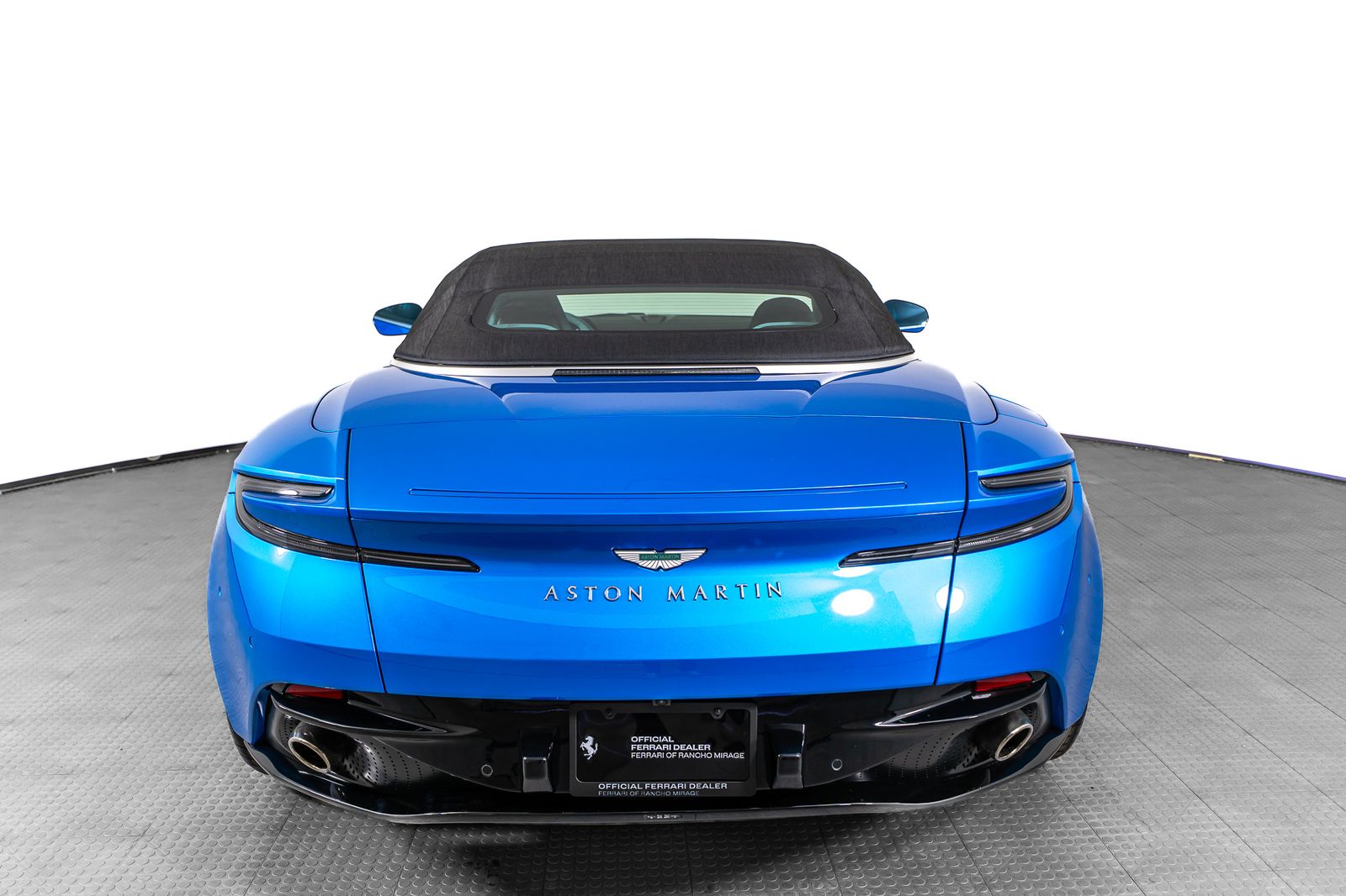 2024 Aston Martin DB12 Volante — full photo 7 of 55