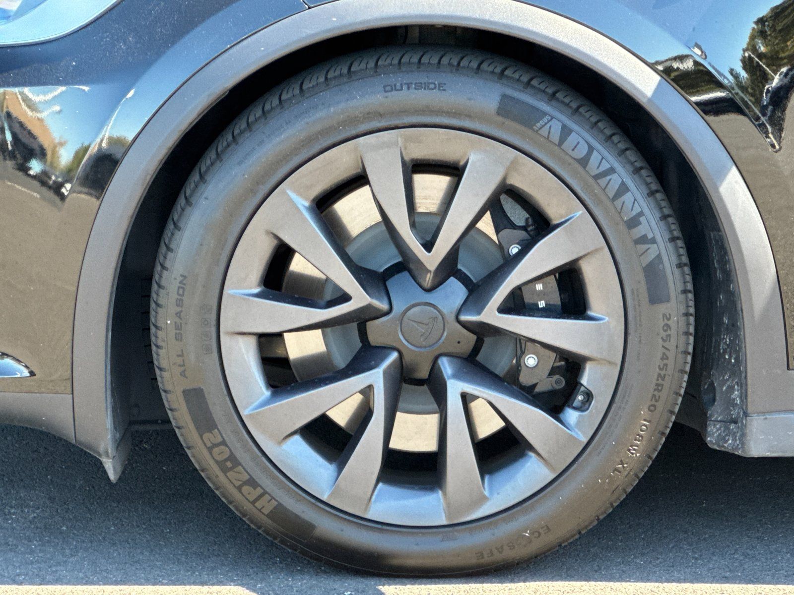 2024 Tesla Model X Base — full photo 27 of 30