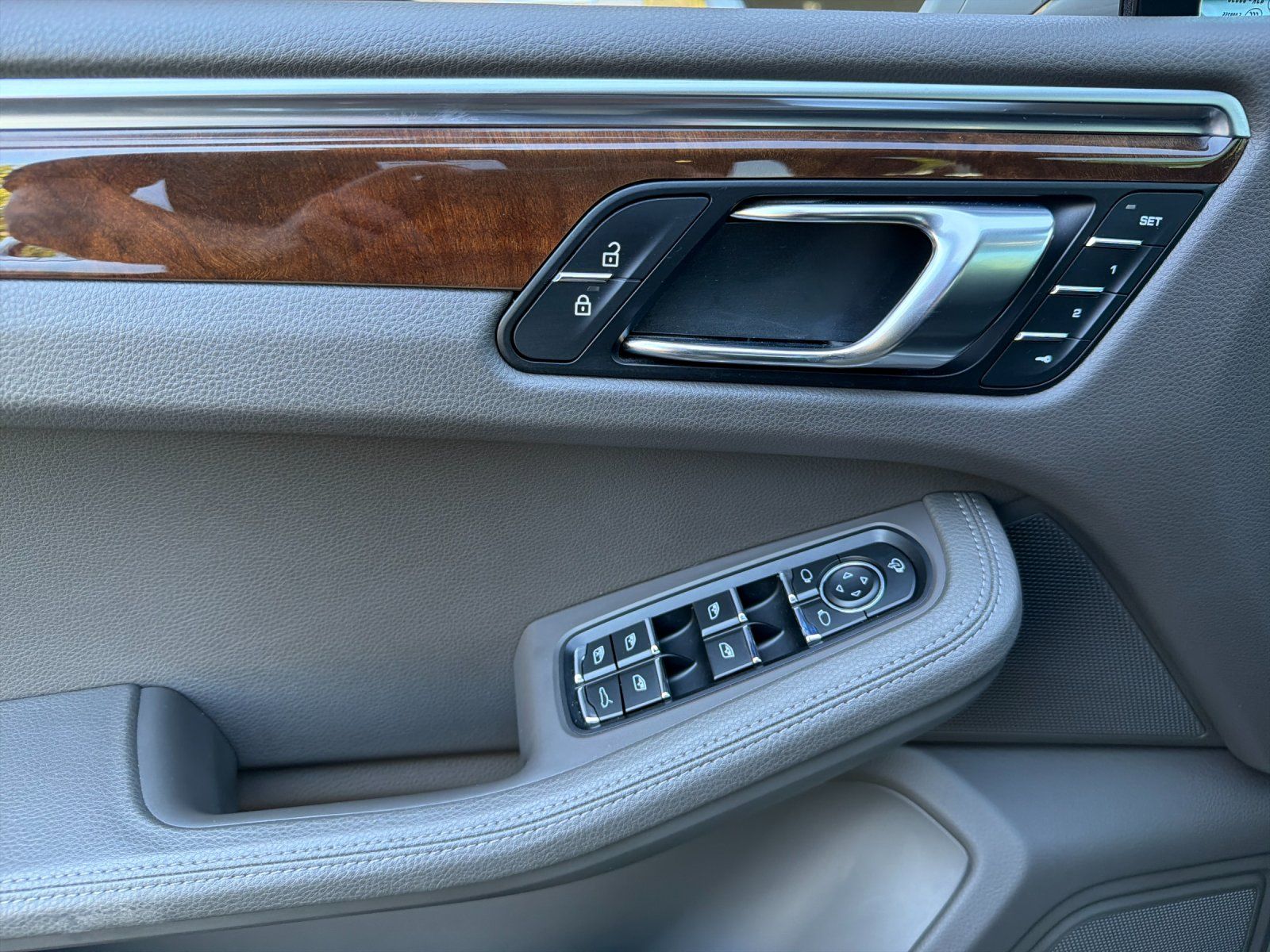 2023 Porsche Macan S — foto completa 13 de 29