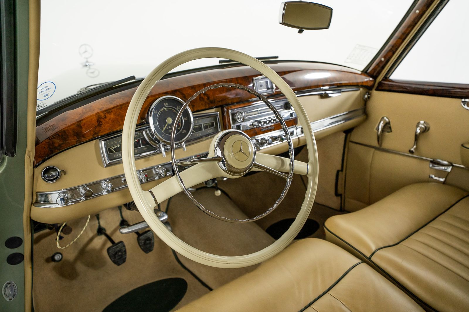 1953 Mercedes-Benz 300-Class — full photo 23 of 100