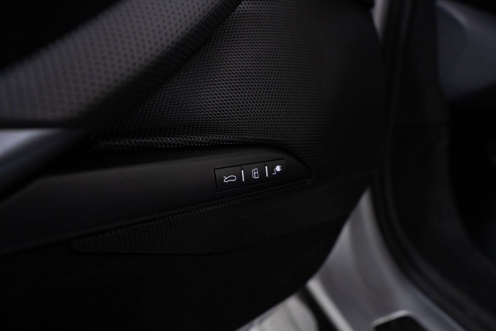 2023 Ferrari 296 GTS — full photo 20 of 51