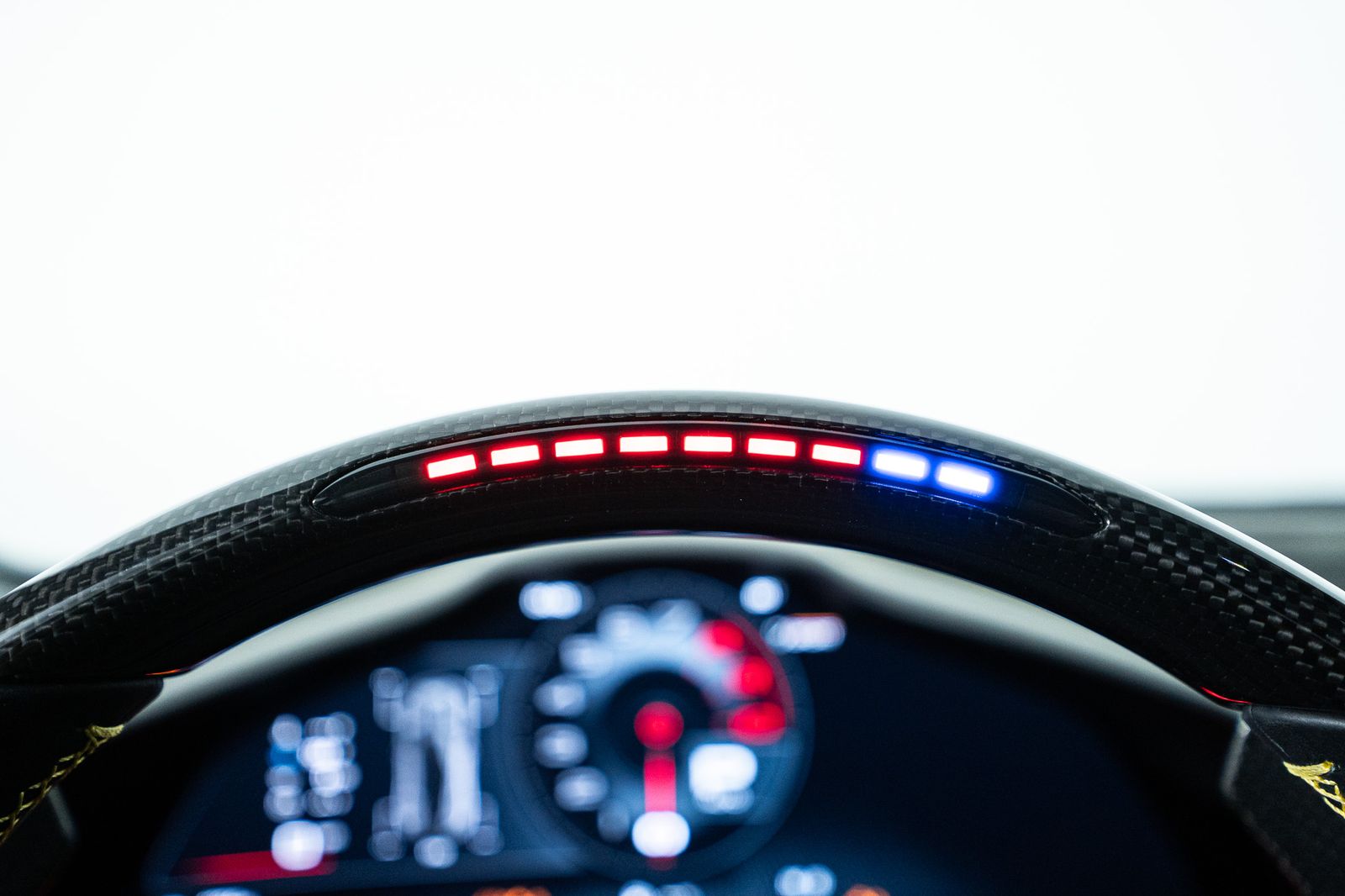 2025 Ferrari Purosangue — full photo 31 of 66