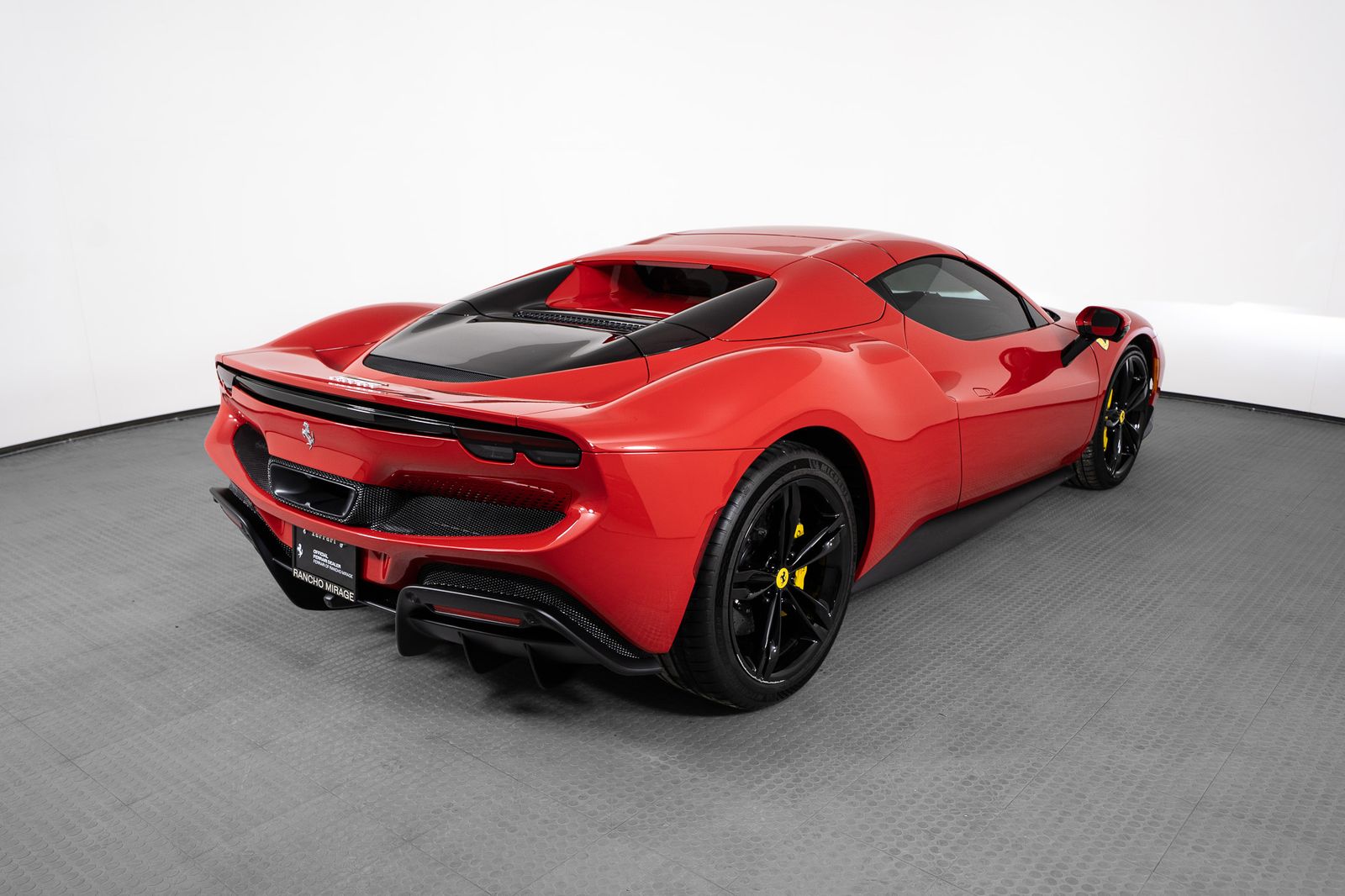 2025 Ferrari 296 GTS — full photo 36 of 43