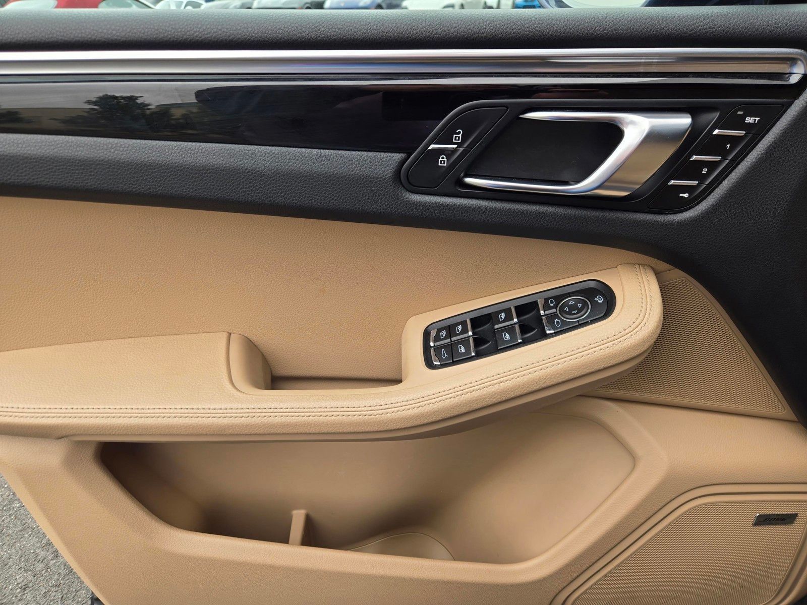 2024 Porsche Macan Base — foto completa 19 de 27