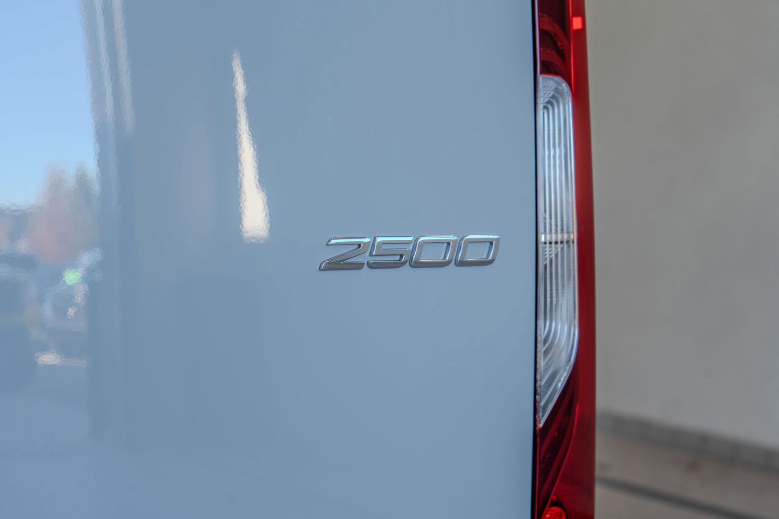 2025 Mercedes-Benz Sprinter 2500 Cargo 144 WB — foto completa 19 de 34