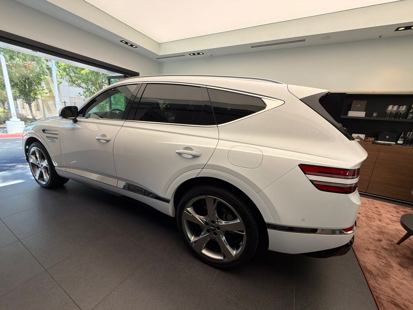 2024 Genesis GV80 2.5T — foto completa 7 de 10