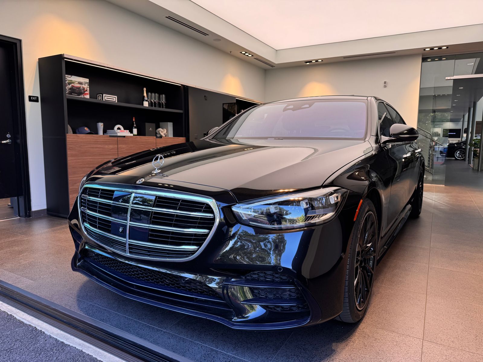 2022 Mercedes-Benz S-Class S 500 — foto completa 1 de 9