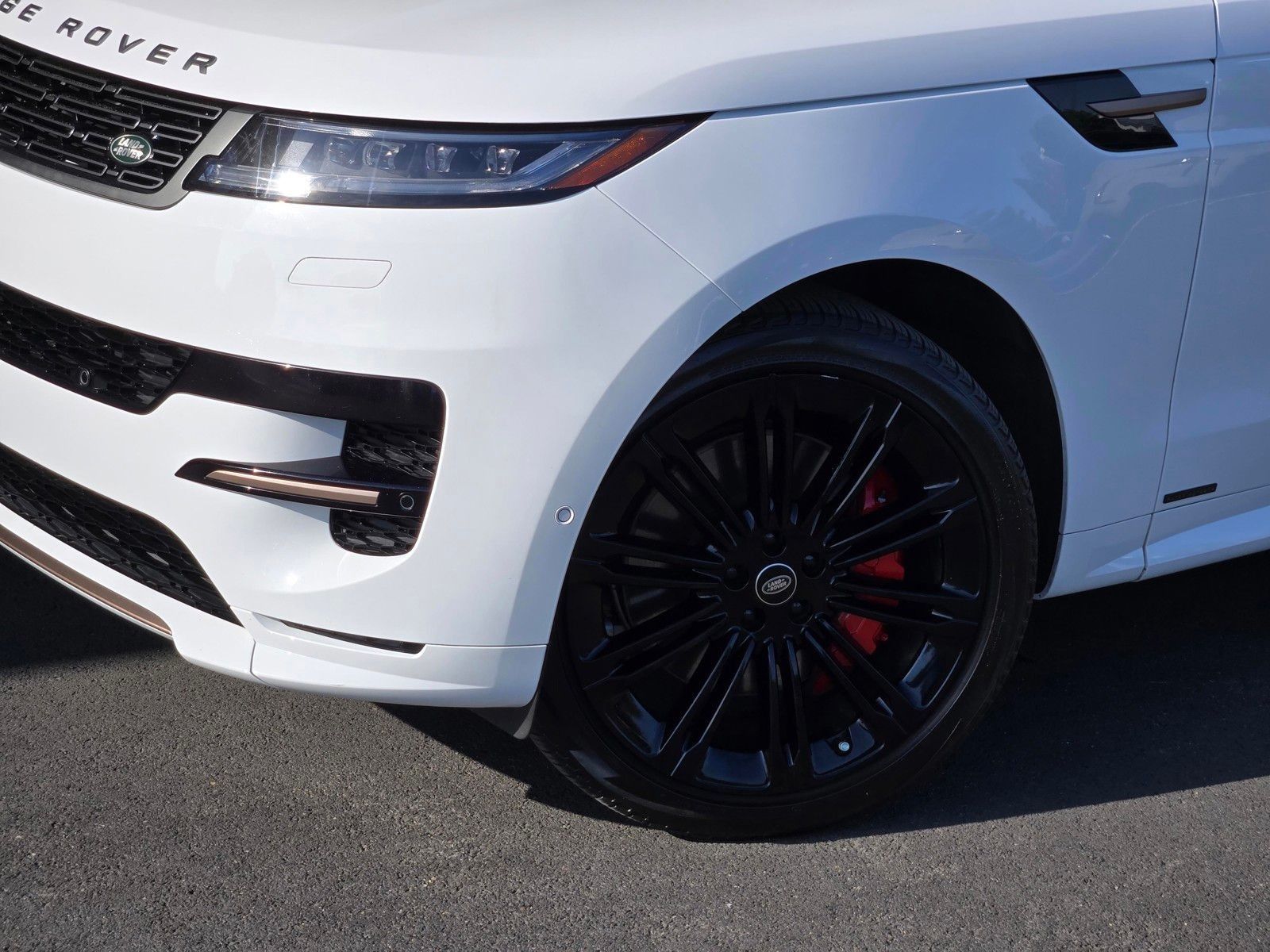 2024 Land Rover Range Rover Sport Plug-in Hybrid Autobiography — foto completa 9 de 45