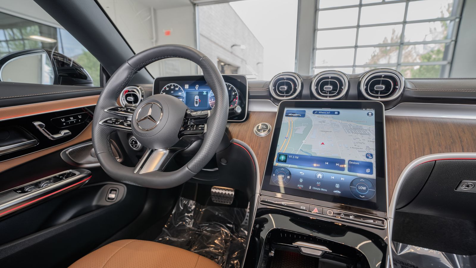 2024 Mercedes-Benz CLE CLE 300 — full photo 21 of 39