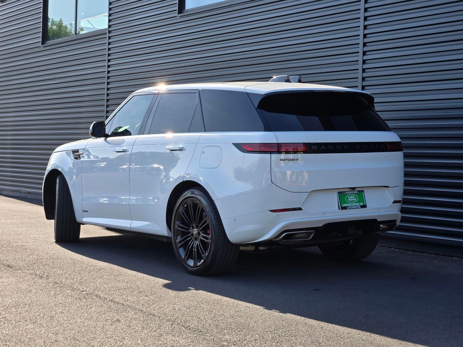 2024 Land Rover Range Rover Sport Plug-in Hybrid Autobiography — foto completa 4 de 45