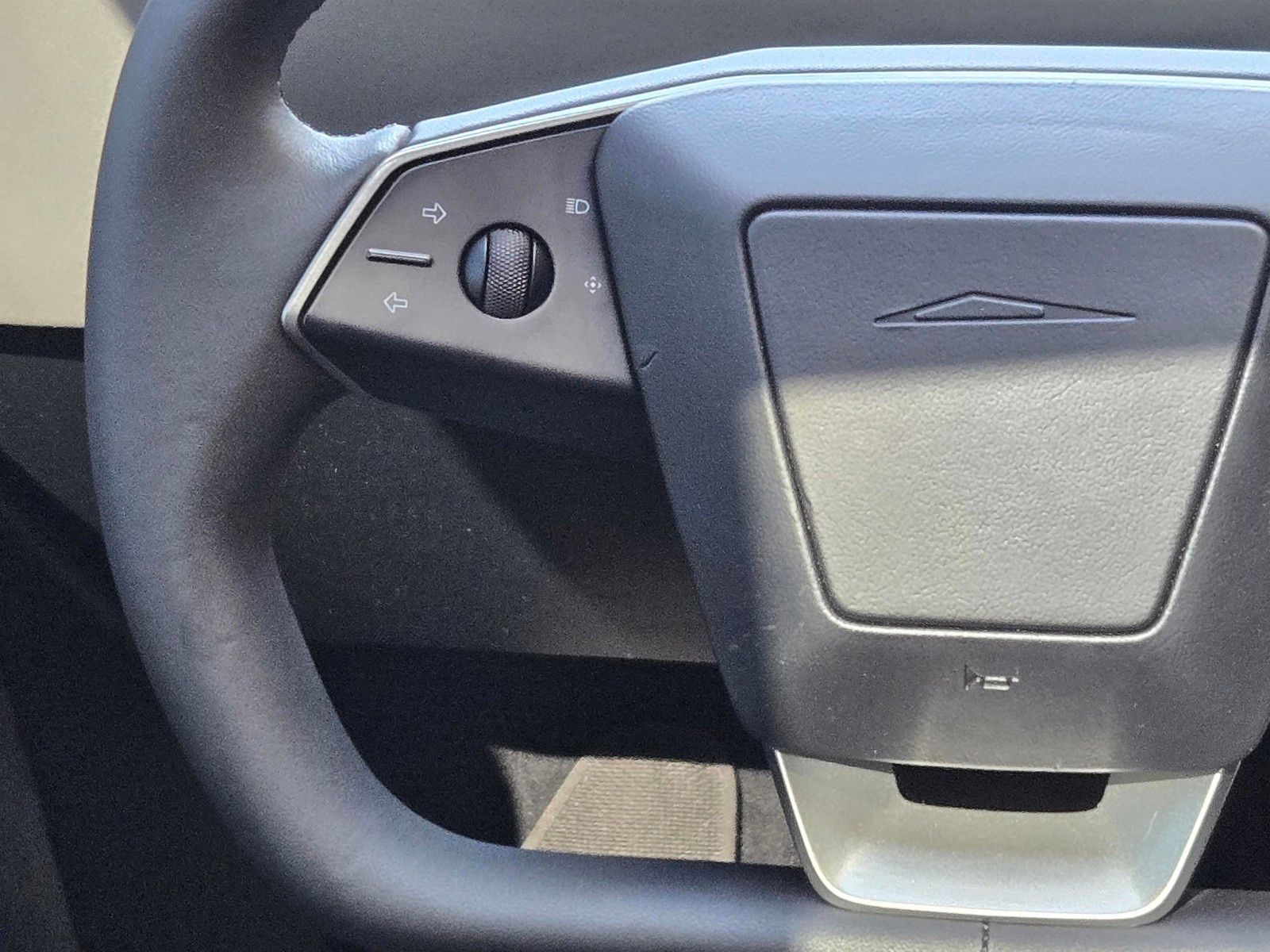 2024 Tesla Cybertruck Cyberbeast — full photo 15 of 45