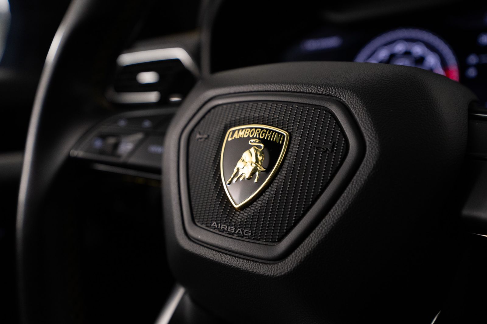 2020 Lamborghini Urus Base — full photo 37 of 53