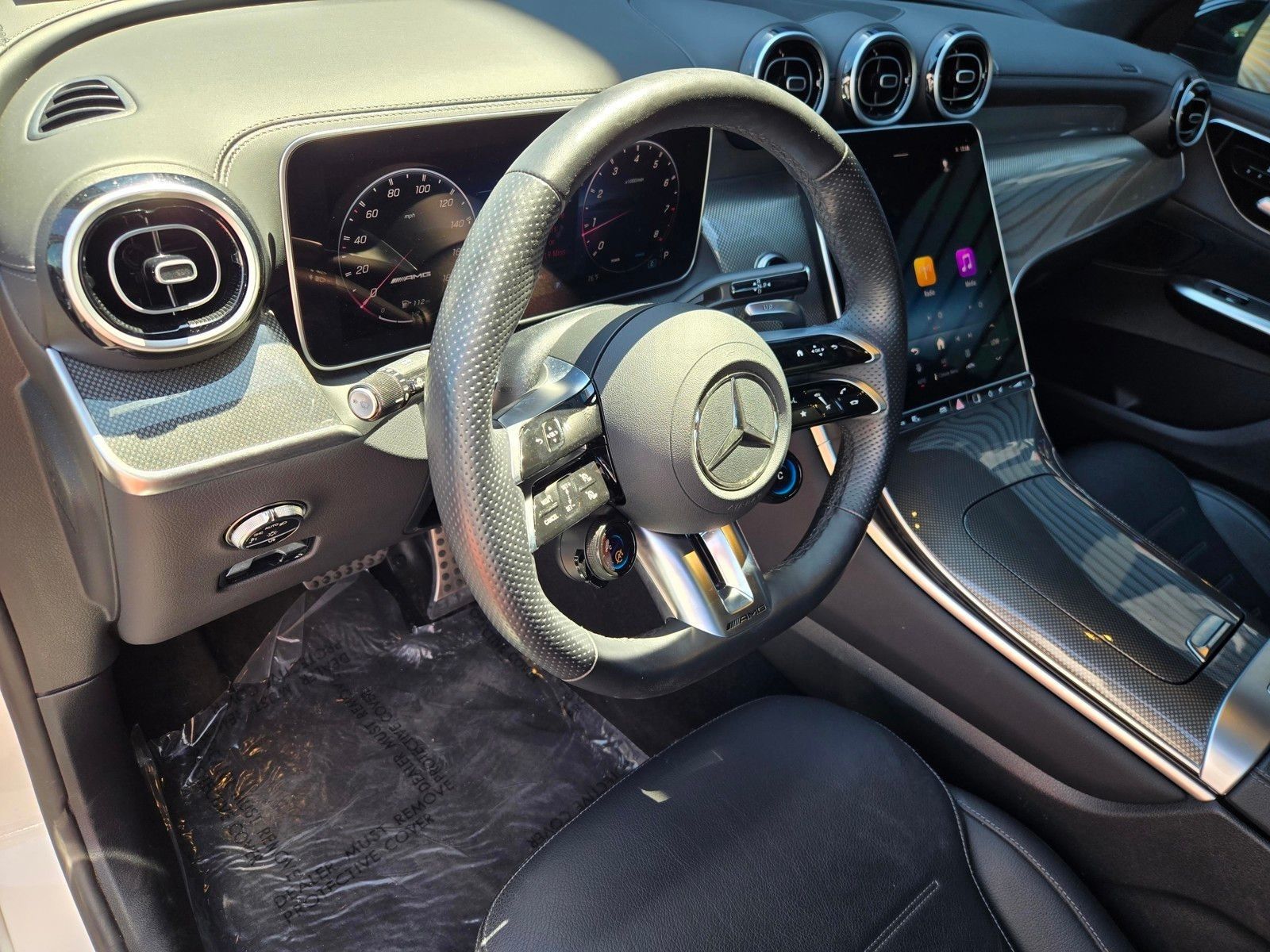 2025 Mercedes-Benz GLC GLC 43 AMG® — foto completa 4 de 27