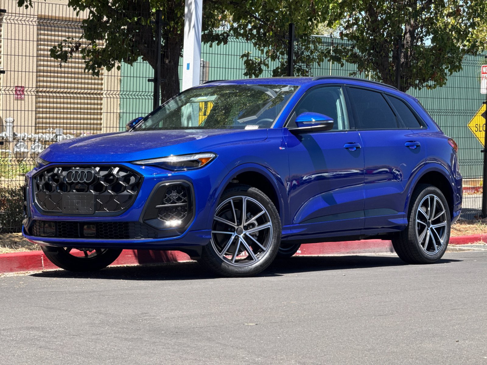 2026 Audi Q5 2.0T Premium Plus — photo 1 of 30