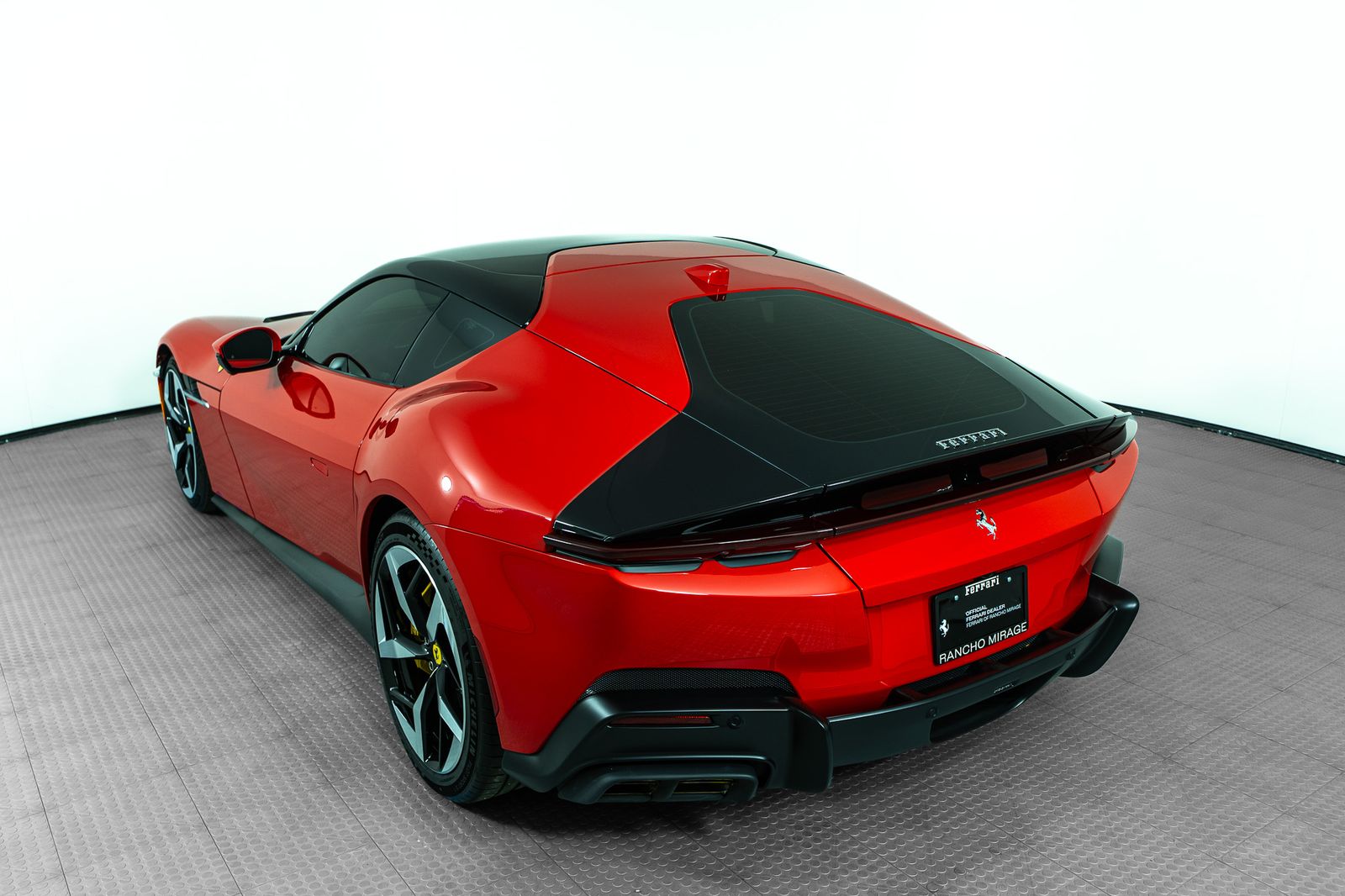 2025 Ferrari 12Cilindri — foto completa 5 de 51