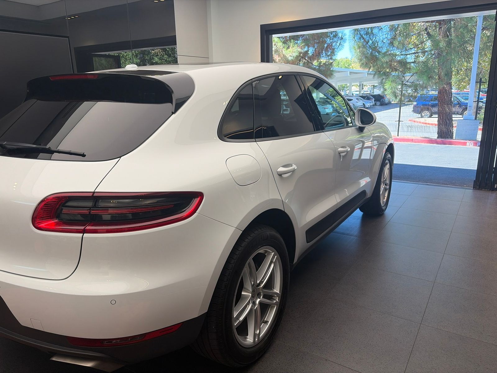 2018 Porsche Macan Base — foto completa 5 de 10
